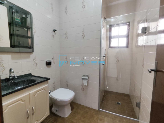 Imagem Casa com 2 Quartos à Venda, 120 m² em Guilhermina - Praia Grande