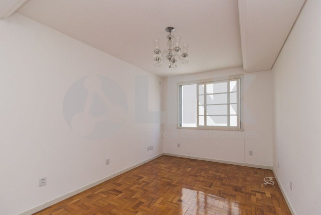 Apartamento com 2 Quartos à Venda, 68 m² em Auxiliadora - Porto Alegre