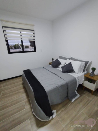 Imagem Casa com 2 Quartos à Venda, 77 m² em Sorocaba