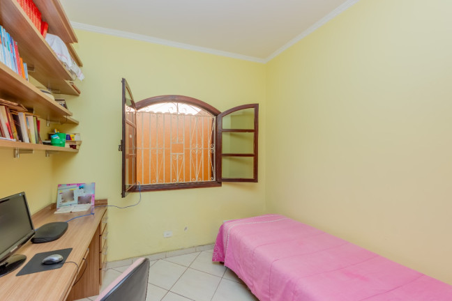 Imagem Casa com 3 Quartos à Venda, 241 m² em Vila Guilhermina - São Paulo