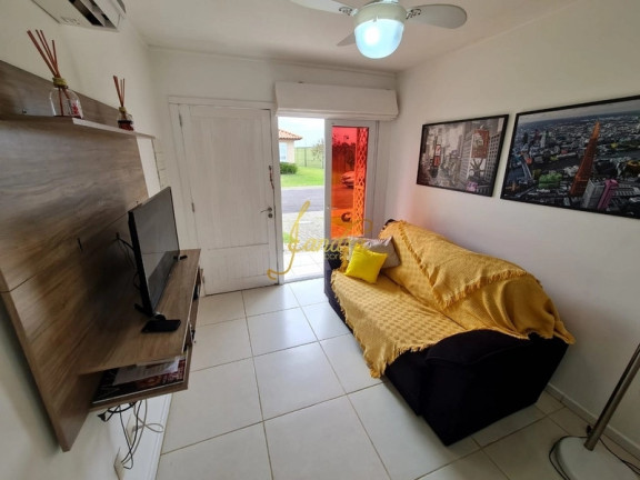 Imagem Casa de Condomínio com 3 Quartos à Venda, 112 m² em Rainha Do Mar - Xangri-la