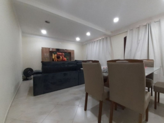 Imagem Imóvel com 3 Quartos à Venda, 300 m² em Jardim Pero - Cabo Frio
