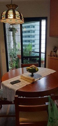 Imagem Apartamento com 4 Quartos à Venda, 220 m² em Moema - São Paulo