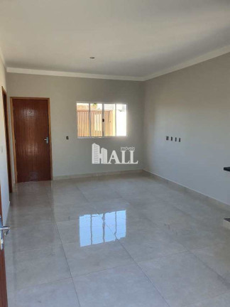Casa com 2 Quartos à Venda, 64 m² em Centro - Bady Bassitt