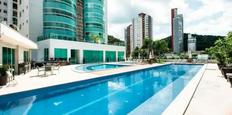 Apartamento com 3 Quartos à Venda, 165 m² em Pioneiros - Balneario Camboriu