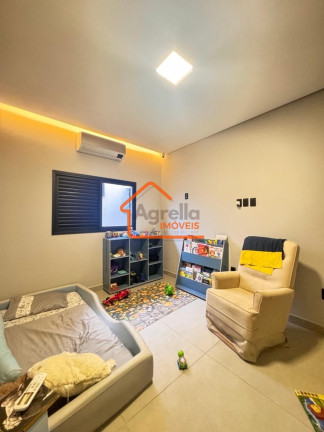 Imagem Casa com 3 Quartos à Venda, 191 m² em Residencial Do Bosque - Mogi Mirim Imagem Casa com 3 Quartos à Venda, 191 m² em Residencial Do Bosque - Mogi Mirim
