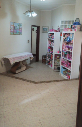 Imagem Casa com 3 Quartos à Venda, 225 m² em Jardim Simus - Sorocaba Imagem Casa com 3 Quartos à Venda, 225 m² em Jardim Simus - Sorocaba