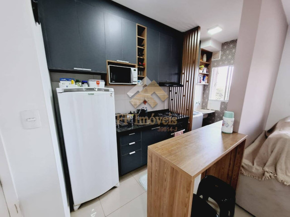 Imagem Apartamento com 2 Quartos à Venda,  em São Carlos
