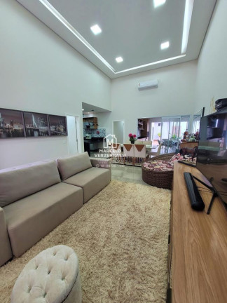 Imagem Casa com 3 Quartos à Venda, 184 m² em Residencial Margarida De Holstein - Limeira Imagem Casa com 3 Quartos à Venda, 184 m² em Residencial Margarida De Holstein - Limeira