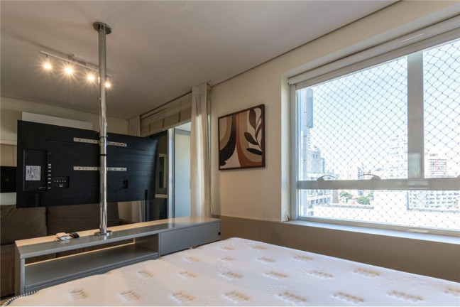 Imagem Imóvel com 1 Quarto à Venda, em Vila Madalena - São Paulo Imagem Imóvel com 1 Quarto à Venda, em Vila Madalena - São Paulo
