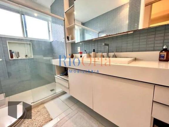 Imagem Apartamento com 4 Quartos à Venda, 206 m² em Barra Da Tijuca - Rio De Janeiro