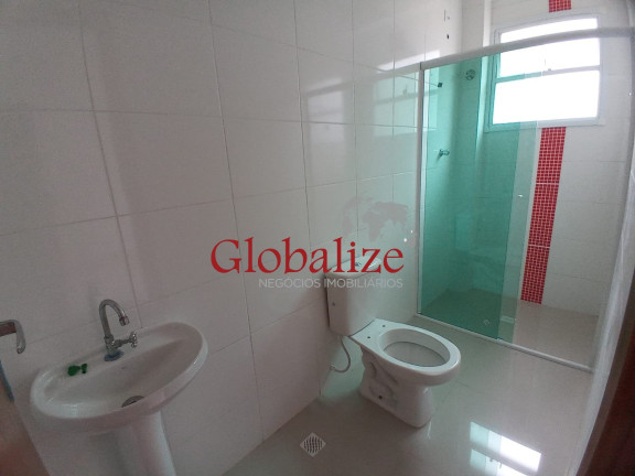Imagem Casa com 3 Quartos à Venda, 300 m² em Encruzilhada - Santos