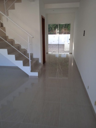 Imagem Sobrado com 2 Quartos à Venda, 82 m² em Sertão Do Maruim - São José Imagem Sobrado com 2 Quartos à Venda, 82 m² em Sertão Do Maruim - São José