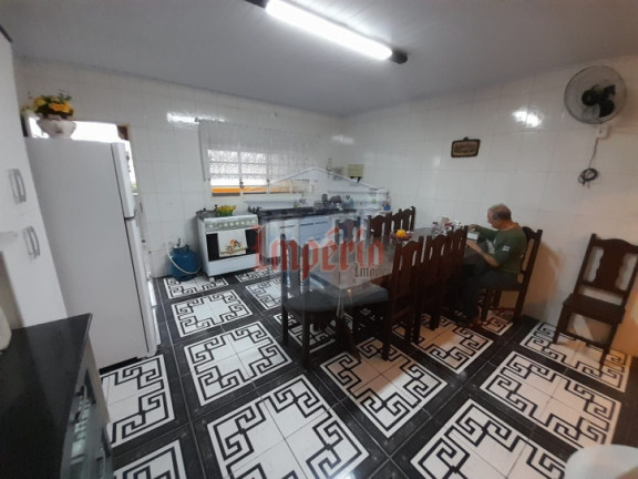 Imagem Casa com 3 Quartos à Venda, em Santa Maria - Santo André Imagem Casa com 3 Quartos à Venda, em Santa Maria - Santo André