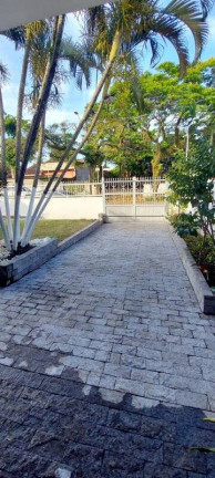 Imagem Casa com 3 Quartos à Venda, 800 m² em Centro - Peruíbe Imagem Casa com 3 Quartos à Venda, 800 m² em Centro - Peruíbe