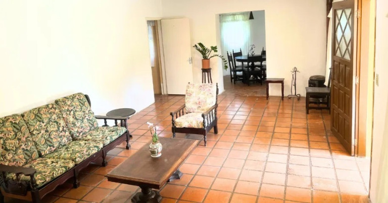 Imagem Imóvel com 4 Quartos à Venda, 300 m² em Vila élvio - Piedade