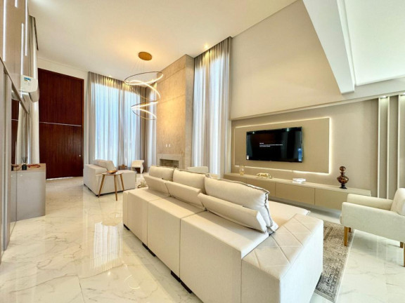 Imagem Casa com 4 Quartos à Venda, em -- - Capao Da Canoa Imagem Casa com 4 Quartos à Venda, em -- - Capao Da Canoa