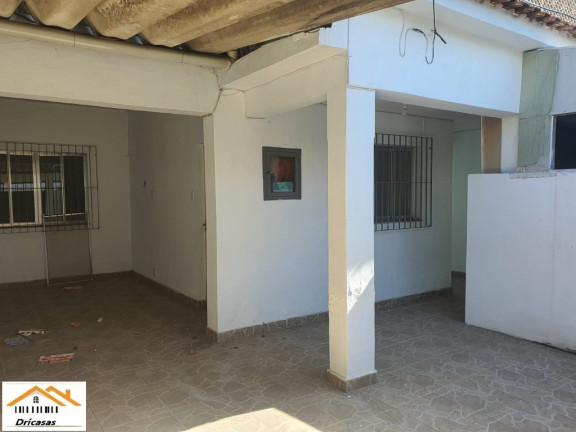 Imagem Sobrado com 6 Quartos à Venda,  em Senador Camará - Rio De Janeiro