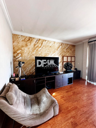 Imagem Casa com 3 Quartos à Venda, 403 m² em Guará Ii - Brasília Imagem Casa com 3 Quartos à Venda, 403 m² em Guará Ii - Brasília