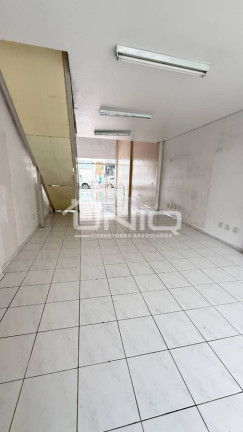 Imagem Sala Comercial para Alugar, 300 m² em Centro - Pato Branco Imagem Sala Comercial para Alugar, 300 m² em Centro - Pato Branco