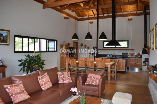 Imagem Casa com 4 Quartos à Venda, 340 m² em Região De Santo Antônio Do Pinhal - Santo Antônio Do Pinhal Imagem Casa com 4 Quartos à Venda, 340 m² em Região De Santo Antônio Do Pinhal - Santo Antônio Do Pinhal