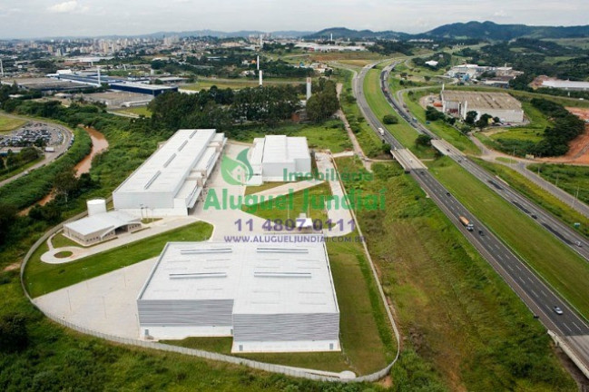 Imagem Galpão à Venda ou Temporada, 2.831 m² em Distrito Industrial - Jundiaí Imagem Galpão à Venda ou Temporada, 2.831 m² em Distrito Industrial - Jundiaí