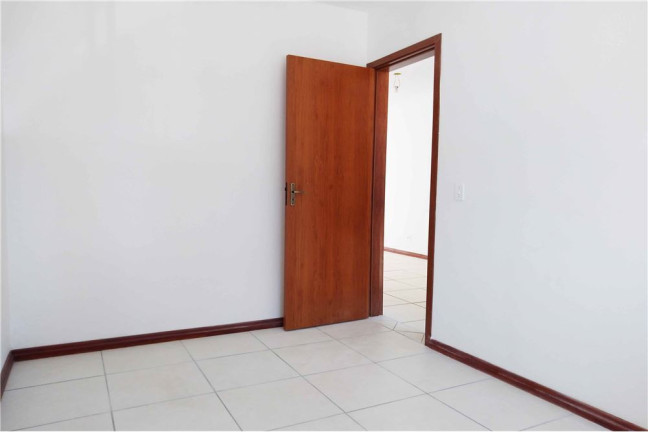 Imagem Casa com 2 Quartos à Venda,  em Restinga - Porto Alegre