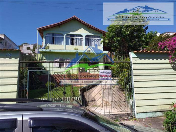 Casa com 5 Quartos à Venda, 300 m² em Terra Preta - Mairiporã