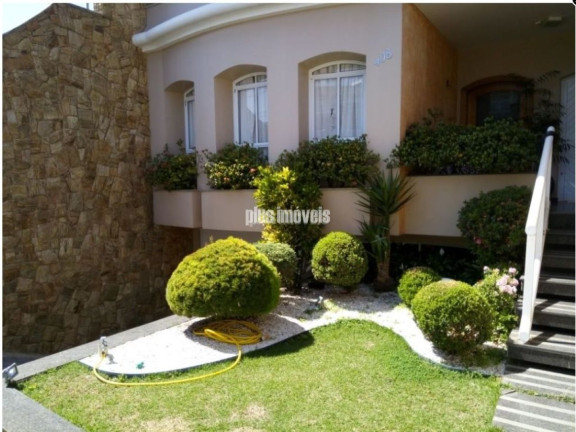 Casa com 4 Quartos para Alugar, 313 m² em Vila Formosa - São Paulo