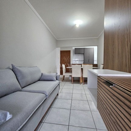Imagem Apartamento com 2 Quartos à Venda, 60 m² em Ocian - Praia Grande