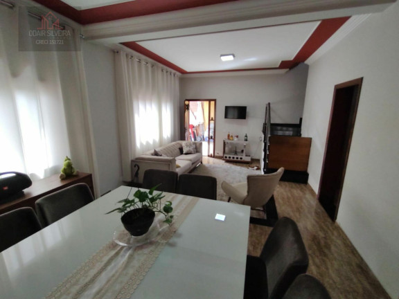 Imagem Sobrado com 3 Quartos à Venda, 240 m² em Parque Residencial Jaguari - Americana Imagem Sobrado com 3 Quartos à Venda, 240 m² em Parque Residencial Jaguari - Americana
