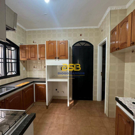 Imagem Casa com 3 Quartos para Alugar, 191 m² em Primavera - Barretos Imagem Casa com 3 Quartos para Alugar, 191 m² em Primavera - Barretos