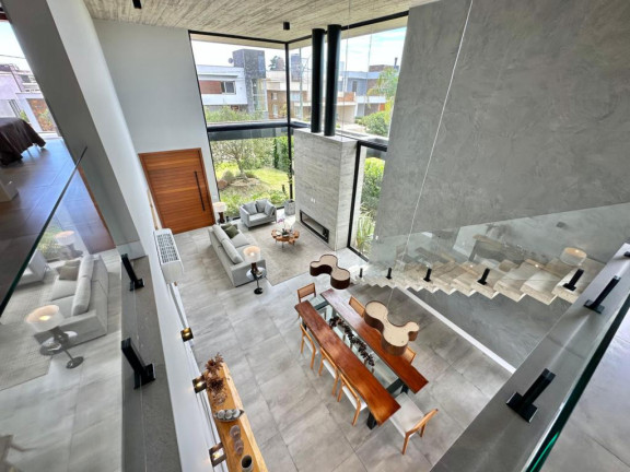 Imagem Casa com 4 Quartos à Venda, 270 m² em Xangri-la - Capao Da Canoa Imagem Casa com 4 Quartos à Venda, 270 m² em Xangri-la - Capao Da Canoa