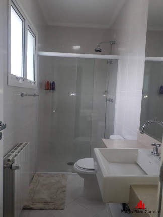 Imagem Apartamento com 3 Quartos à Venda, em Vila Capivari - Campos Do Jordão Imagem Apartamento com 3 Quartos à Venda, em Vila Capivari - Campos Do Jordão