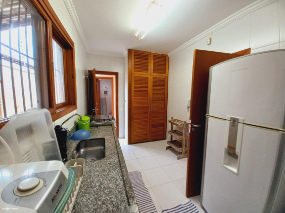 Imagem Casa com 5 Quartos à Venda, 462 m² em Jardim Virgínia - Guarujá Imagem Casa com 5 Quartos à Venda, 462 m² em Jardim Virgínia - Guarujá