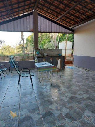 Imagem Chácara com 2 Quartos à Venda, 120 m² em área Rural  - Terenos