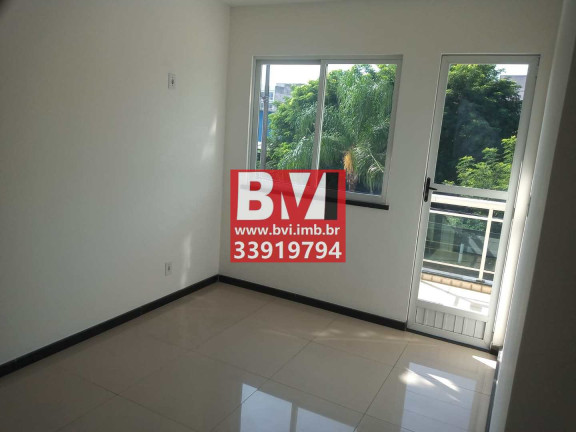 Imagem Casa com 3 Quartos à Venda, 100 m² em Vila Da Penha - Rio De Janeiro Imagem Casa com 3 Quartos à Venda, 100 m² em Vila Da Penha - Rio De Janeiro
