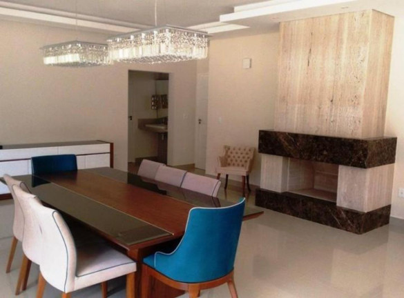 Imagem Casa com 4 Quartos à Venda, em Jardim Das Palmeiras - Bragança Paulista Imagem Casa com 4 Quartos à Venda, em Jardim Das Palmeiras - Bragança Paulista