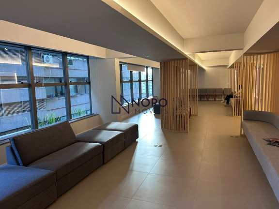 Sala Comercial à Venda, 21 m² em Centro - Santa Maria