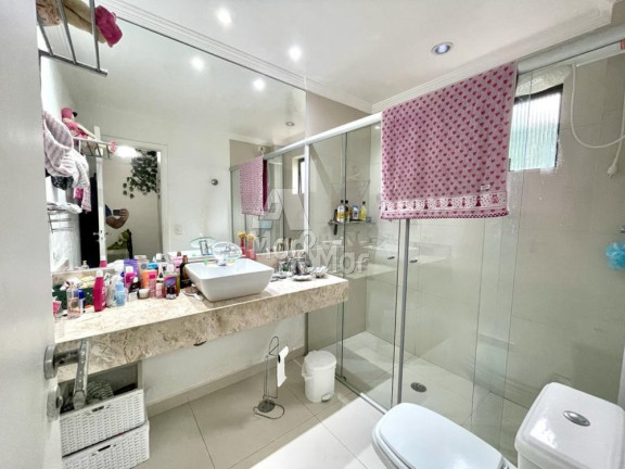 Imagem Apartamento com 3 Quartos à Venda, 176 m² em Pitangueiras - Guarujá