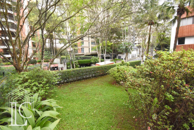 Imagem Apartamento com 4 Quartos à Venda, 157 m² em Real Parque - São Paulo