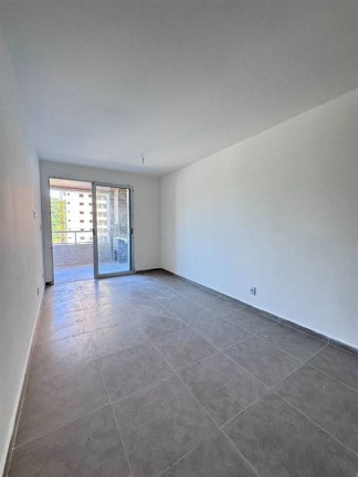 Apartamento com 2 Quartos à Venda, 105 m² em Forte - Praia Grande