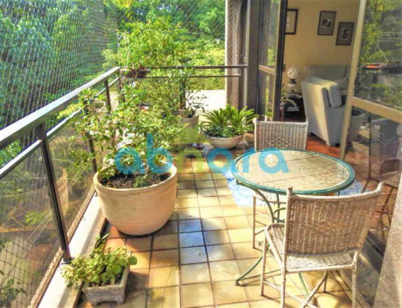 Apartamento com 4 Quartos à Venda, 272 m² em Leblon - Rio De Janeiro