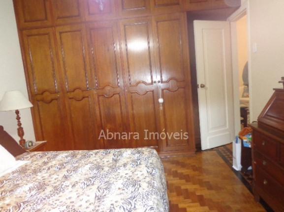 Imagem Casa com 4 Quartos à Venda, 250 m² em Jardim Botânico - Rio De Janeiro