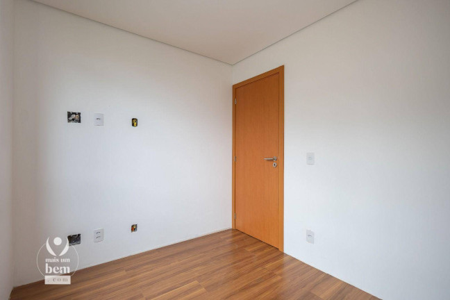 Imagem Sobrado com 3 Quartos à Venda, 112 m² em Santa Cândida - Curitiba Imagem Sobrado com 3 Quartos à Venda, 112 m² em Santa Cândida - Curitiba