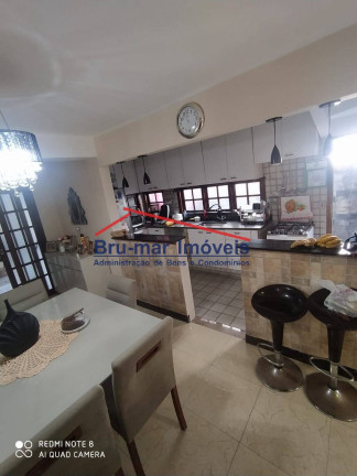 Imagem Sobrado com 3 Quartos à Venda, 120 m² em Boqueirão - Santos