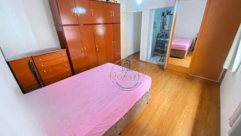 Imagem Sobrado com 3 Quartos à Venda, 288 m² em Parque Dos Bancários - São Paulo