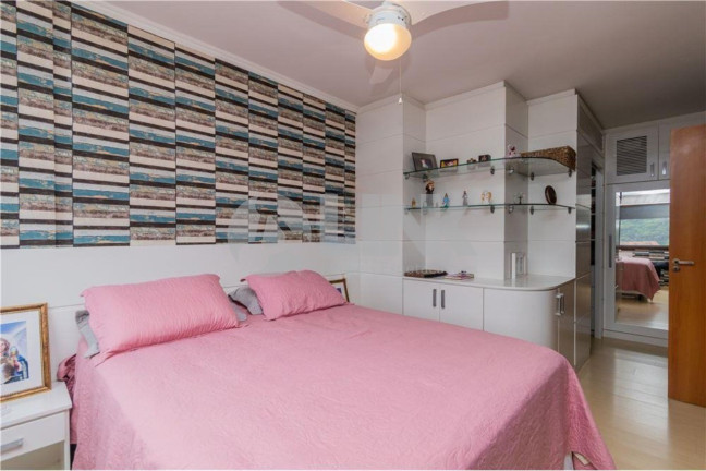 Imagem Apartamento com 2 Quartos à Venda, 84 m² em Floresta - Porto Alegre