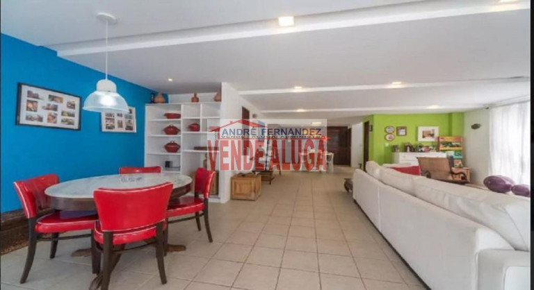 Imagem Casa com 3 Quartos para Alugar, 335 m² em Campina Do Barreto - Recife