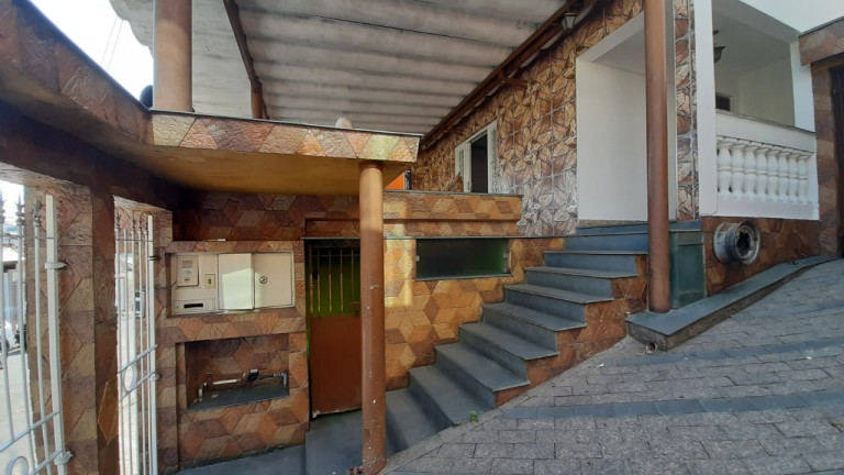 Imagem Sobrado com 3 Quartos à Venda, 250 m² em Umuarama - Osasco